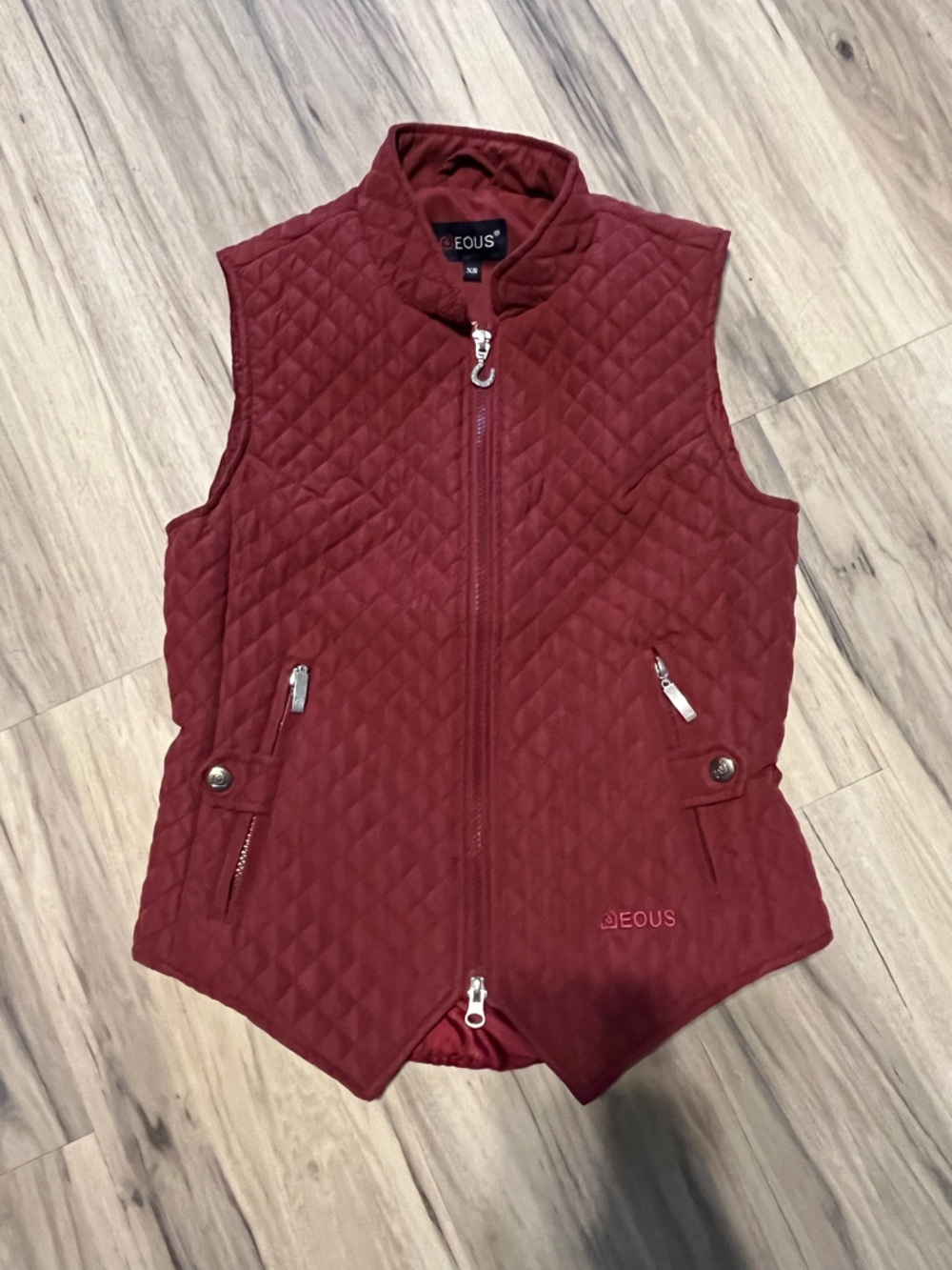 EOUS Quilted Burgundy Sleeveless Equestrian Vest